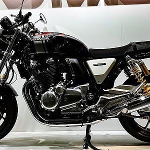 (4K)DID HONDA CB1100 2018 custom - 大阪モーターサイクルショー2018