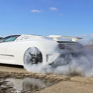 Bugatti EB110 SS Burnout