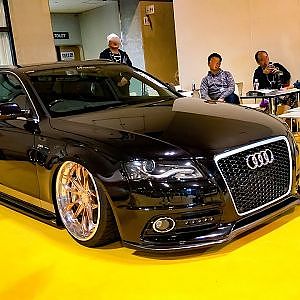 (HD)AUDI A4 AVANT 2.0 modified アウディA4アヴァントカスタム - 名古屋オートトレンド2017