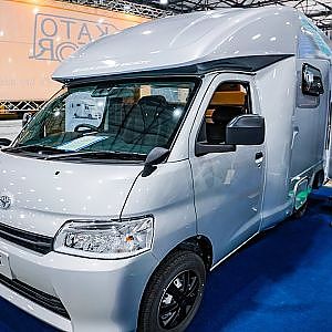 トム23 ライトエースエース キャブコン LITEACE TOM23 CAB Conversion  TOKYO CAMPING CAR SHOW 2021 - 東京キャンピングカーショー2021