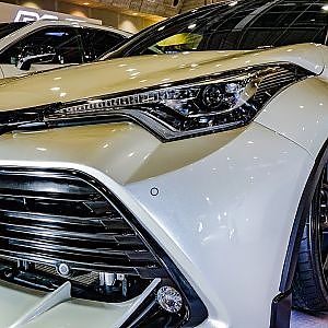 (4K)AIMGAIN TOYOTA CH-R bodykit エイムゲイン CH-R カスタム - OSAKA AUTO MESSE 2020