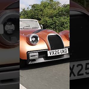 The interior of this Morgan Supersport is just beautiful